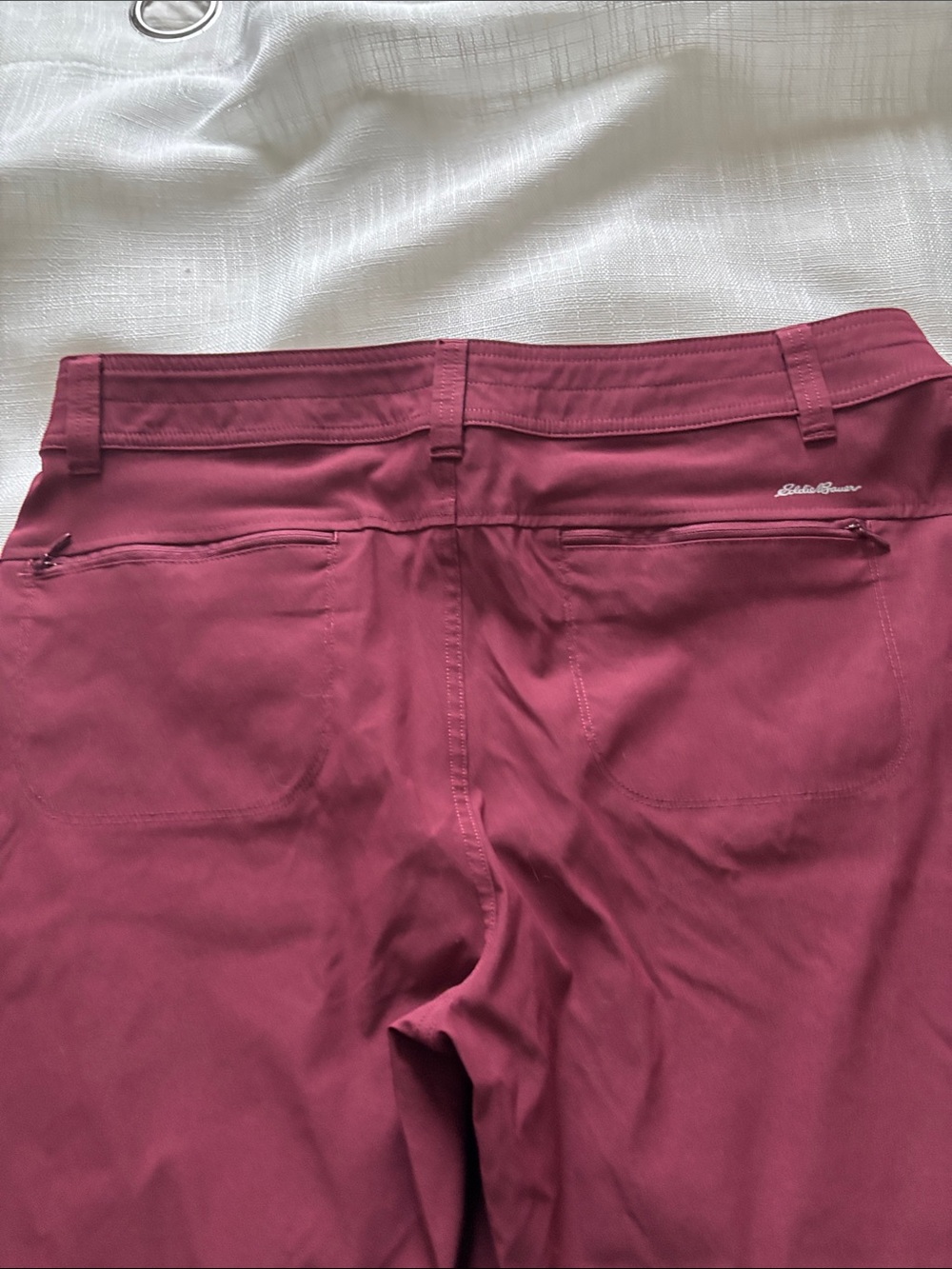 Eddie Bauer Burgundy Flat-Front Women's Shorts - Picture 6 of 7